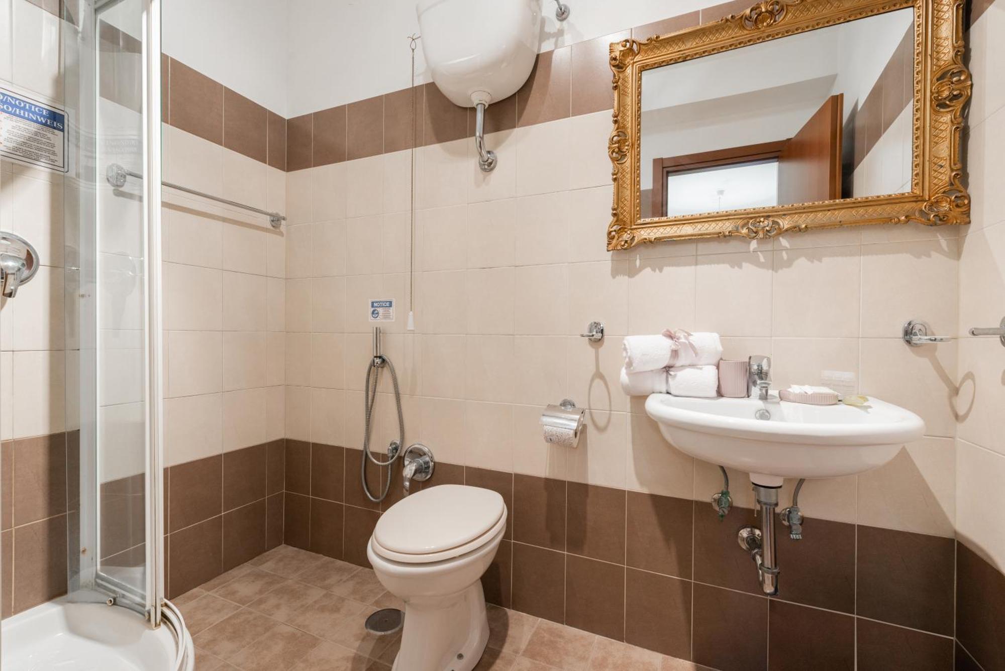 Rome'S Best Holidays Guest House エクステリア 写真