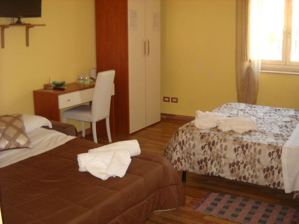Rome'S Best Holidays Guest House エクステリア 写真
