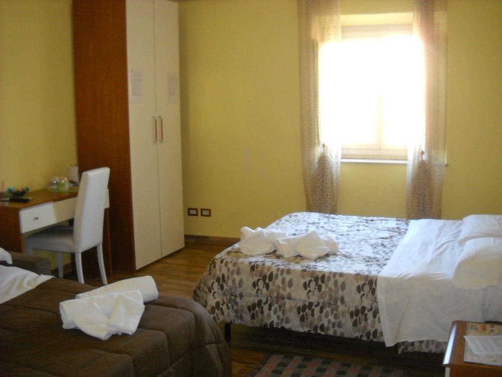 Rome'S Best Holidays Guest House エクステリア 写真